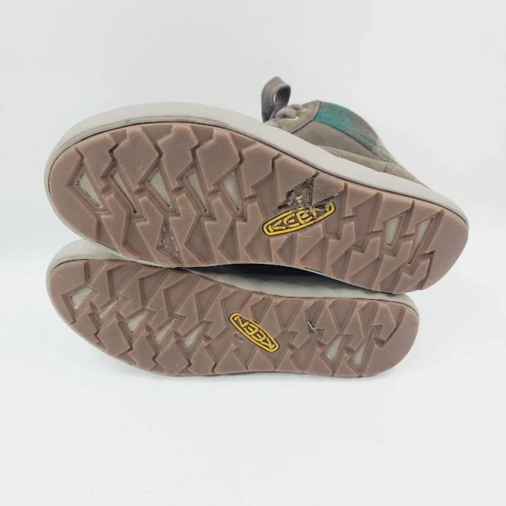 Keen women khaki